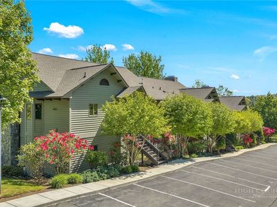 140 Manor View Lane #1