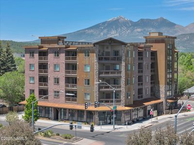 207 S Beaver St #204