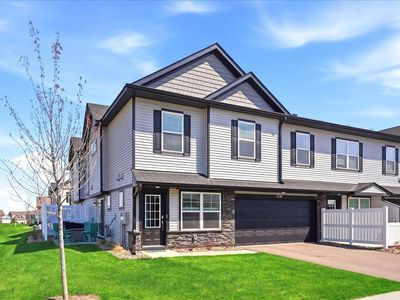 5245 Long Pointe Pass