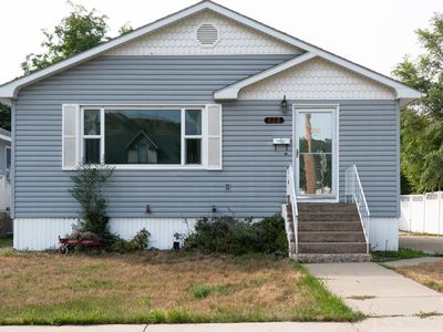 Property at 112 S Nowlan Ave, Glendive, MT