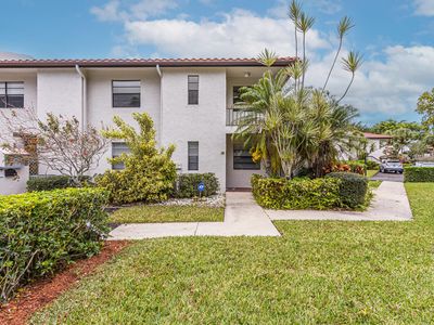 9293 VISTA DEL LAGO #G