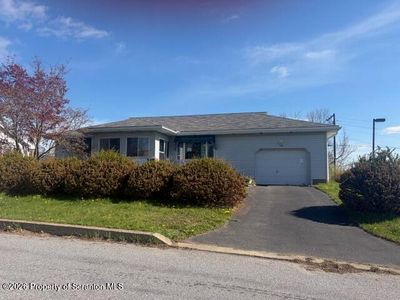 105 Ridgeview Dr