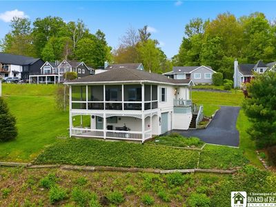 120 Chautauqua Escapes
