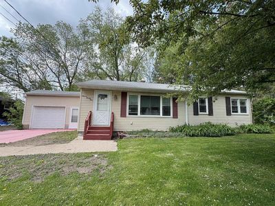 1121 BROADWAY STREET