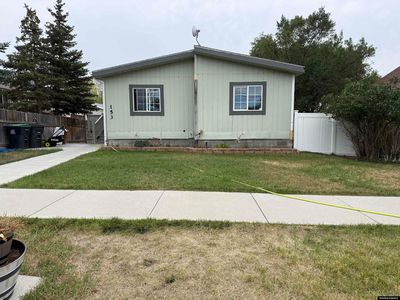 153 S 5th West St