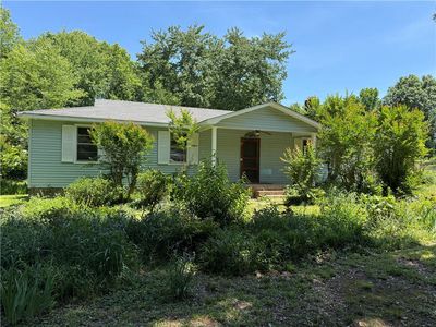 106 Nickie Dr