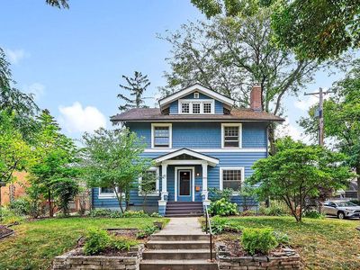 1933 West Lawn Avenue