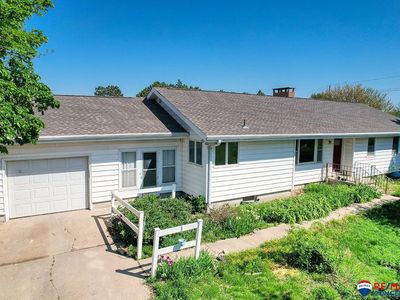 527 210th Rd