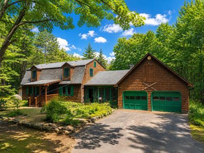 44 Bittersweet Ln