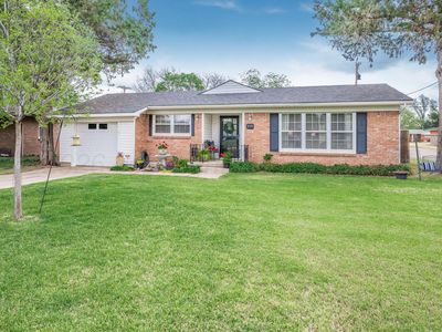 3419 Fleetwood Dr