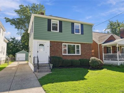 82 Woodcrest Dr
