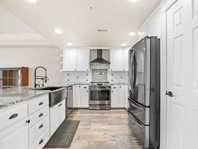 300 Columbia Point Dr Unit D101