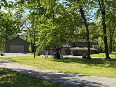44011 W Paul Lake Dr