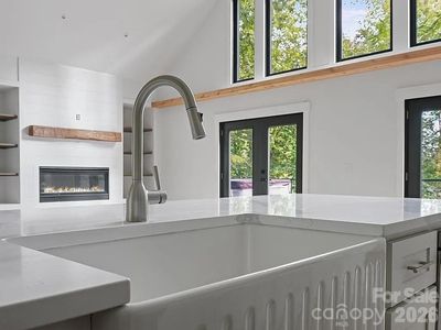 384 Cascada Vista Dr