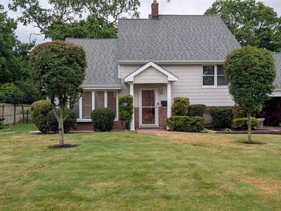 7 Oaktree Lane