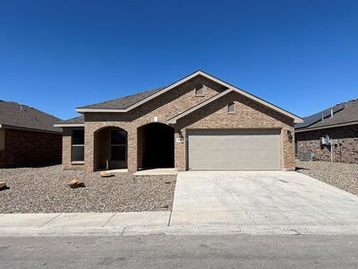 1215 Masquerade Blvd