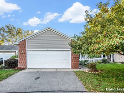 Property at 681 Strawberry Valley Ave NW, Comstock Park, MI