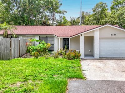 6701 VILLAGE GROVE COURT