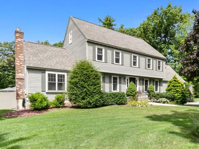 19 Buttonwood Drive