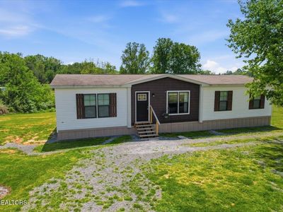 387 Price Dr