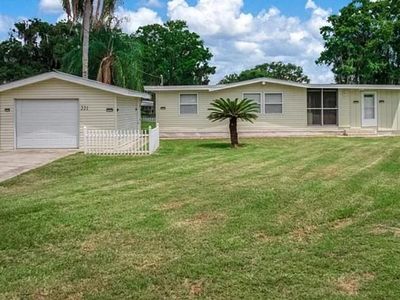 221 Speckled Perch Point