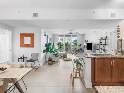 350 N Federal Highway #810