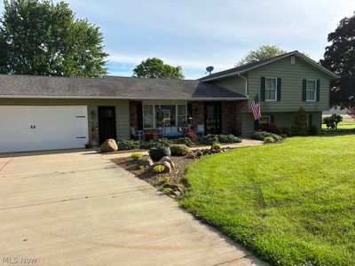 6308 Leroy Rd