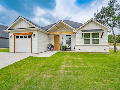 5900 S Lakeside Hills Ct