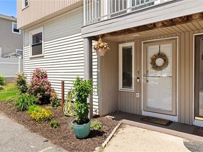 27 Kiley St APT 5