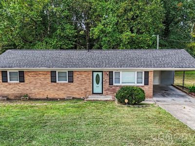 829 Vancouver Ln