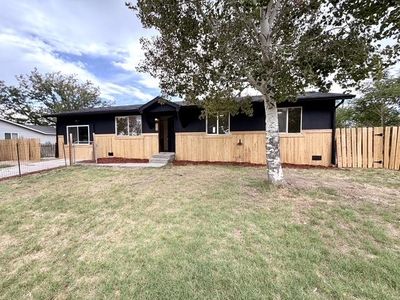 605 Susan St