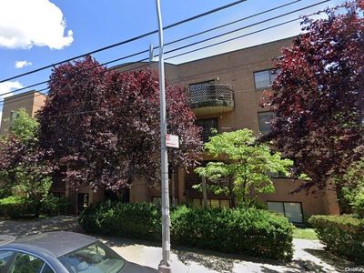 147-48 Roosevelt Avenue #3F