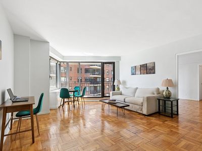 60 Sutton Pl S #10FN