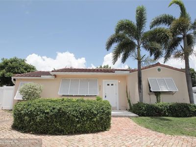 305 Gulfstream Dr