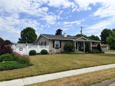 202 Weller Ave