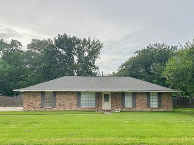 16807 Chickasaw Ave