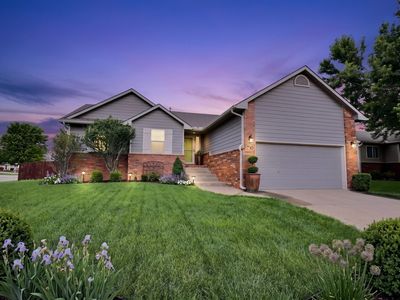 Property at 710 S Westview Cir, Andover, KS