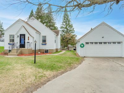 Property at 816 NW 9th St, Grand Rapids, MN
