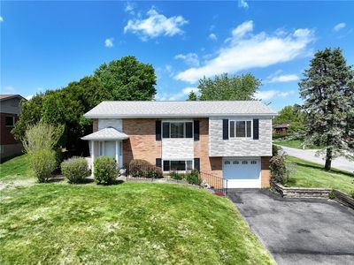 563 Meadowvale Dr