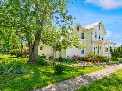 320 Cecil St