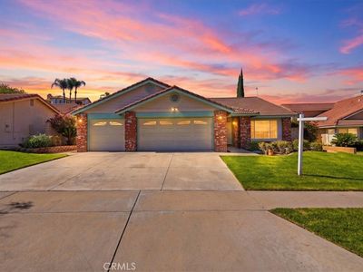790 Sugar Maple Ln