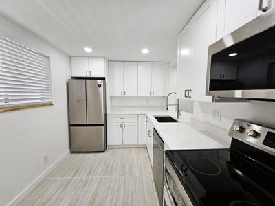 5220 Las Verdes Circle #317