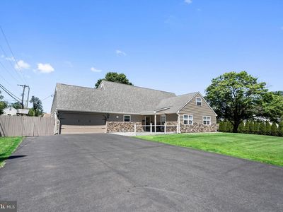 57 Rust Hill Rd