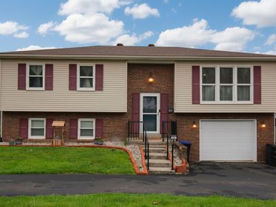 331 Parkwood Pl