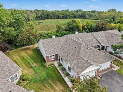 7586 Ojibway Park Bay