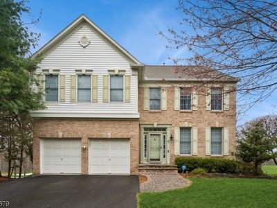 9 Wellington Dr