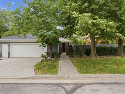 6184 S Tall Oak Ln