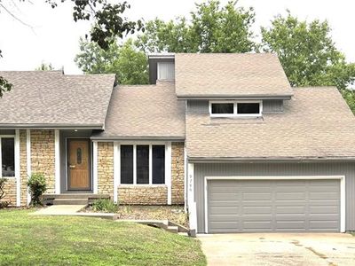 9786 W 101st Ter