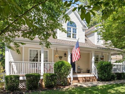 205 Hickory Glen Ln