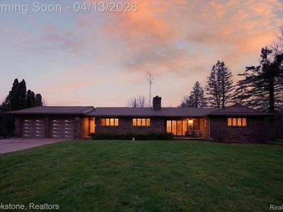 11080 Lapeer Rd